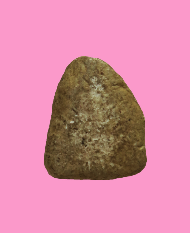 พระปิดตา เนื้อผง