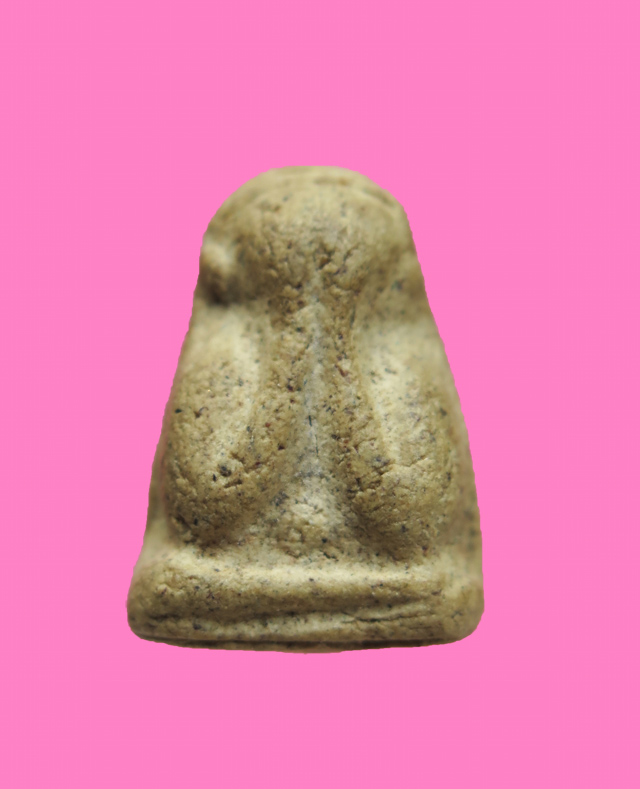 ปิดตาเนื้อผง หลังประทุน