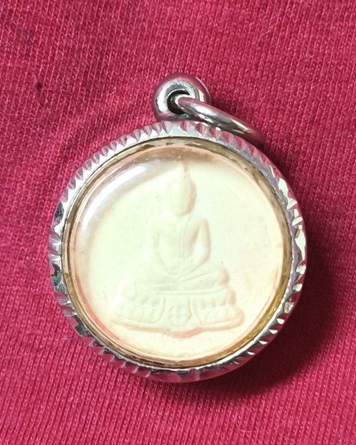พระผงสมเด็จธรรมกาย พิมพ์จันทร์ลอย รุ่นแรก ปี2525 วัดหลวงพ่อสดธรรมกายาราม จ.ราชบุรี