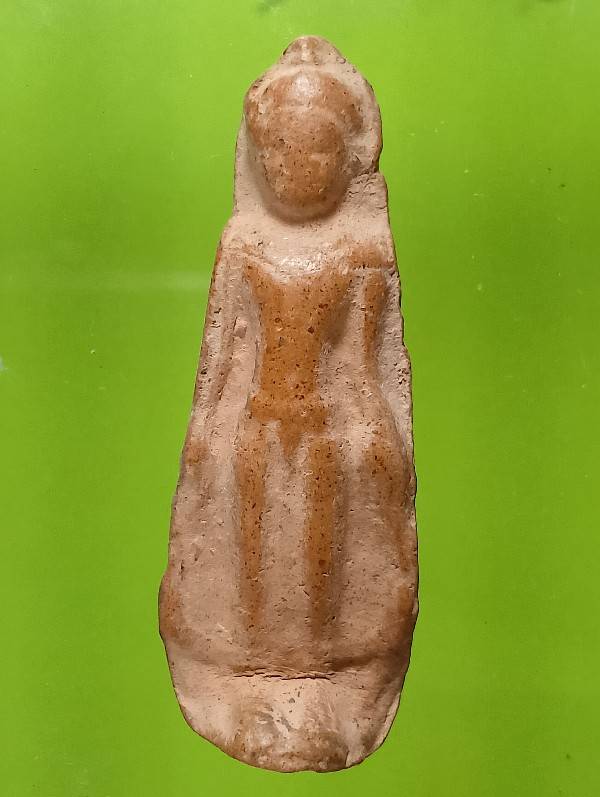 พระเปิดโลก เนื้อดิน 