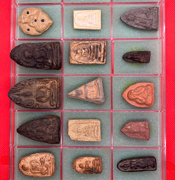 รวมพระผง,ดิน 2