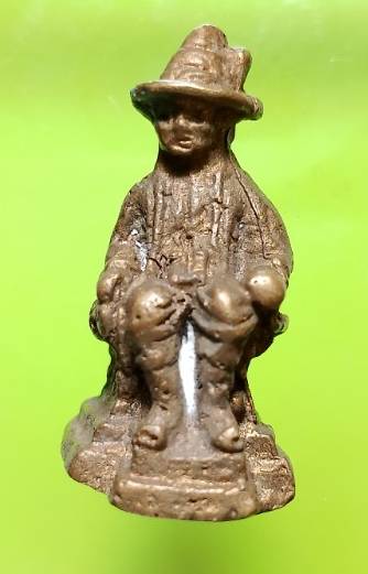 รูปหล่อพระเจ้าตากสิน เนื้อทองผสม