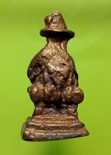 รูปหล่อพระเจ้าตากสิน เนื้อทองผสม