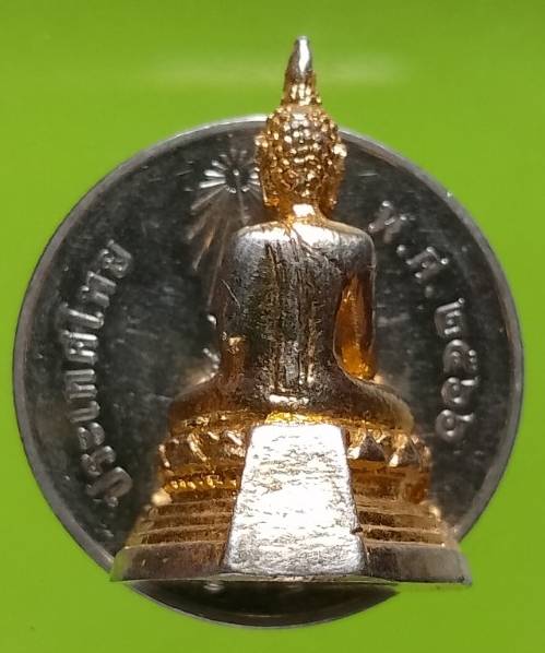 รูปหล่อพระพุทธ ขนาดลอยองค์ 