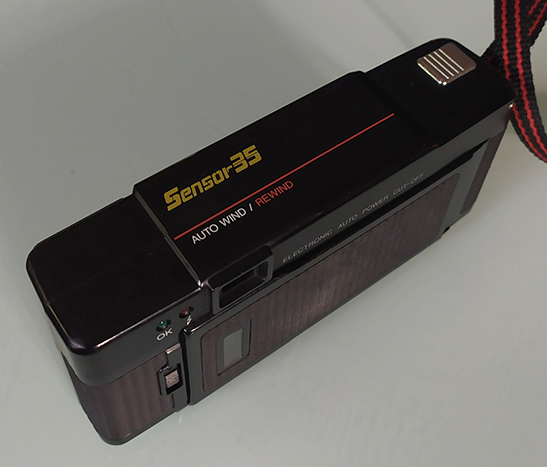 หายาก กล้อง MIRAX Sensor35 ดีไซน์สวยคลาสสิค เป็นเอกลักษณ์ มีช่องแสดงจำนวนรูปอยู่ด้านล่าง