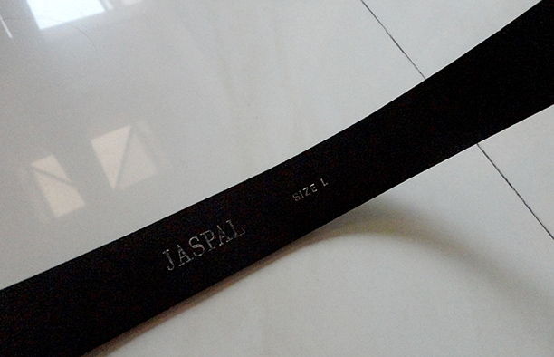 เข็มขัด JASPAL ของแท้ หนังแท้สีน้ำตาล ดีไซน์แบบเลือกปรับระดับเอวได้จากทั้งด้านขวาและด้านซ้าย