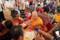 พระขุนแผนมนต์จินดามนี เนื้อเทาผงธูป หมายเลข 18 หลวงปู่คีบ ธีรปัญโญ วัดป่าสุทธาวาส วาระ9 รอบ อายุ108