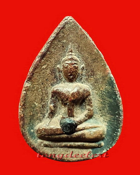 พระท่ากระดานพิมพ์กลีบบัว หลวงพ่อนารถ วัดศรีโลหะราษฎร์บำรุง จ.กาญจนบุรี เนื้อตะกั่วสนิมแดง สวยมากค่ะ