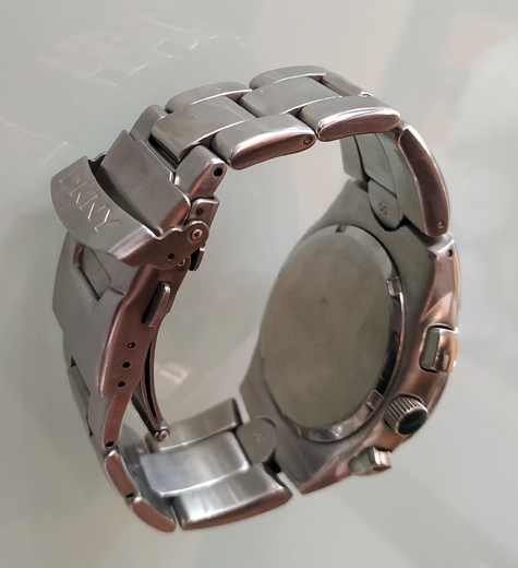 นาฬิกา DKNY CHRONOGRAPH ของแท้ เข็มสปอร์ตเขียว หน้าปัดดำ