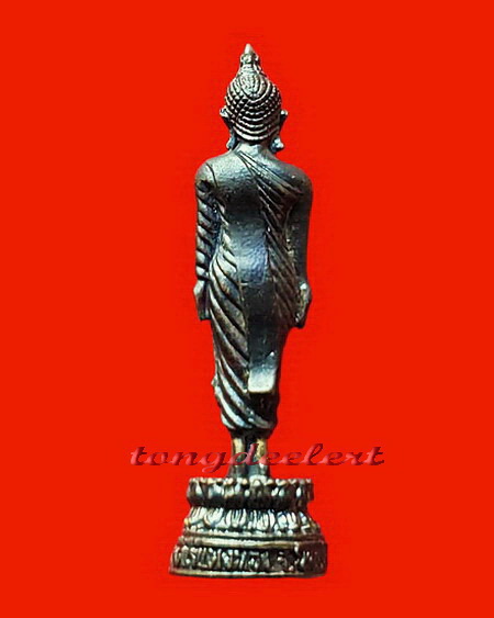พระพุทธเจ้าปางเปิดโลก หลวงปู่หลิว วัดไร่แตงทอง ปี 2539 ขนาดห้อยคอ สวยมากค่ะ