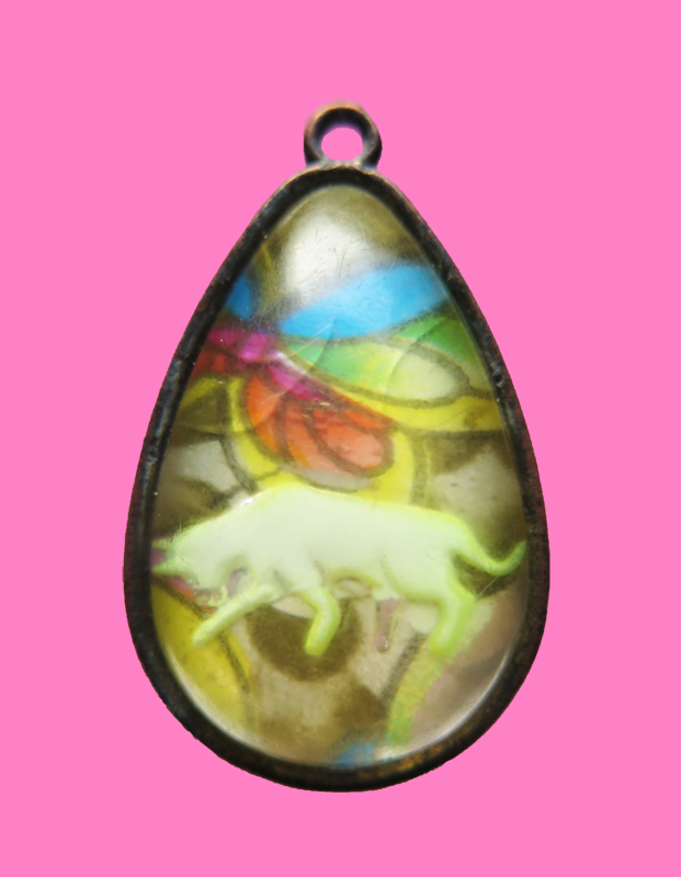 ล็อคเก็ตเจ้าแม่กวนอิม Vintage มากๆ หลังปีฉลู