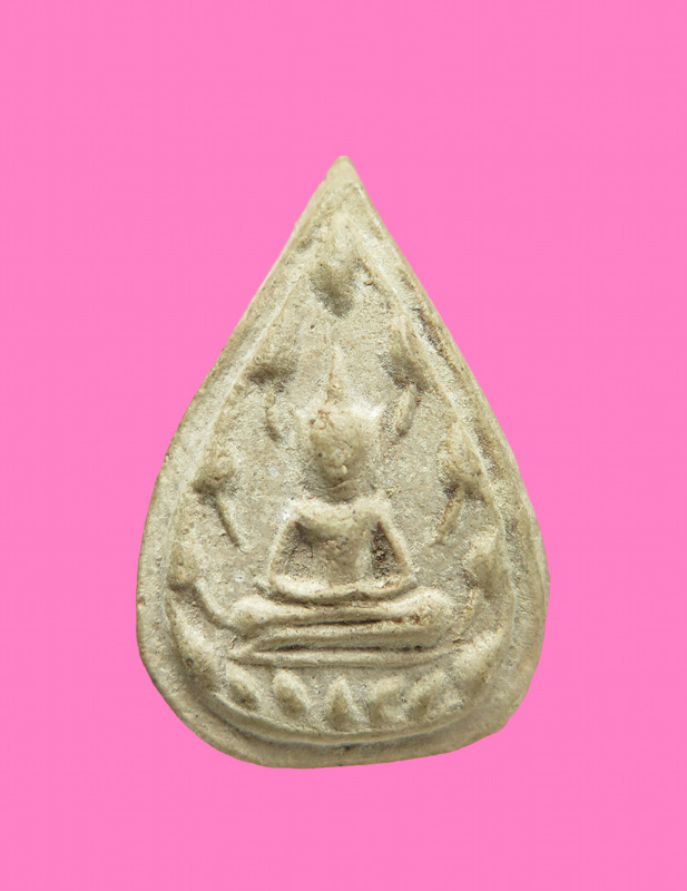 พระกลีบบัว พิมพ์บัวรอบ หลังจาร เนื้อผง องค์ที่ 2