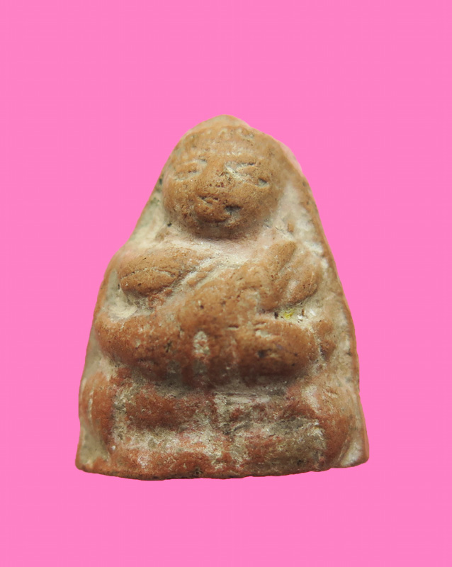 พระสังกัจจาย เนื้อดิน ลอยองค์ ก้นปาด เก่า