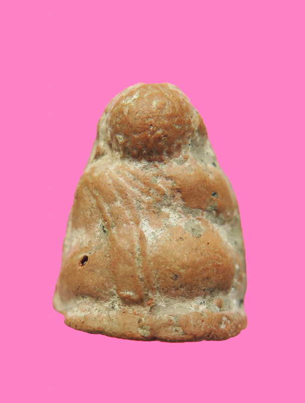 พระสังกัจจาย เนื้อดิน ลอยองค์ ก้นปาด เก่า