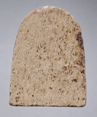 พระสังกัจจายน์ เนื้อผงลงกรุ เก่าๆ ไม่ทราบที่