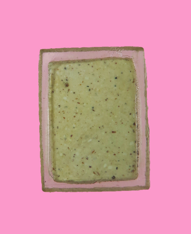 สมเด็จจิ๋ว มวลสารเพียบ