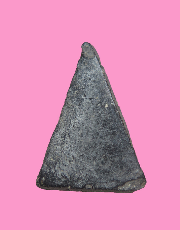 พระพุทธกวัก เนื้อดำ