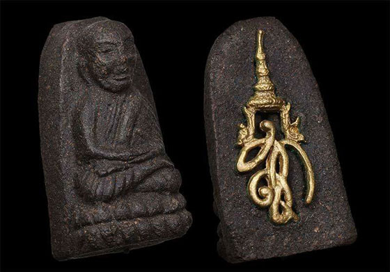 หลวงพ่อทวด พิมพ์พระรอด ว่านคลุกรัก พระนามาภิไธย สก ปี 44