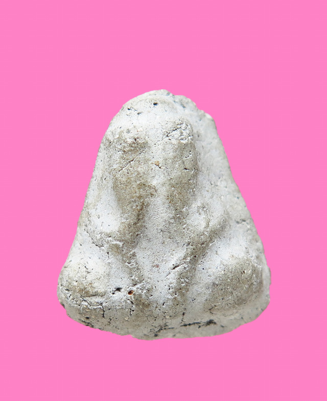 ปิดตามหาอุต เนื้อผงสีเทา มีอายุพอควร