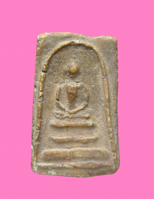 สมเด็จเก่า ผิววรรณะออกเหลือง