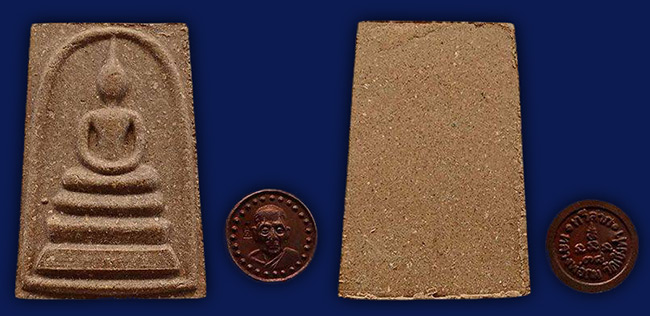 สมเด็จ + เม็ดกระดุม รุ่นทวีลาภ หลวงปู่ถม วัดเชิงท่า ลพบุรี ทีเดียว 3 ชุด