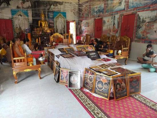 !!! 10 เหรียญ !!! เหรียญหลวงปู่อิ่ม วัดทุ่งนาใหม่ จ.นครศรีธรรมราช รุ่นชนะจน65 (เหรียญแจกศูนย์จอง) 