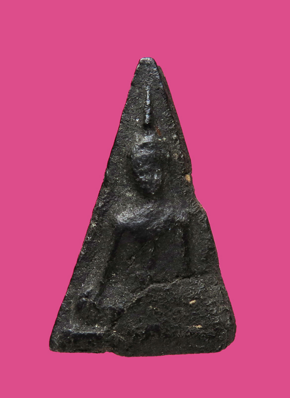 นางพญาเนื้อดินดำปี๋ ไม่ทราบที่ หลังปาด