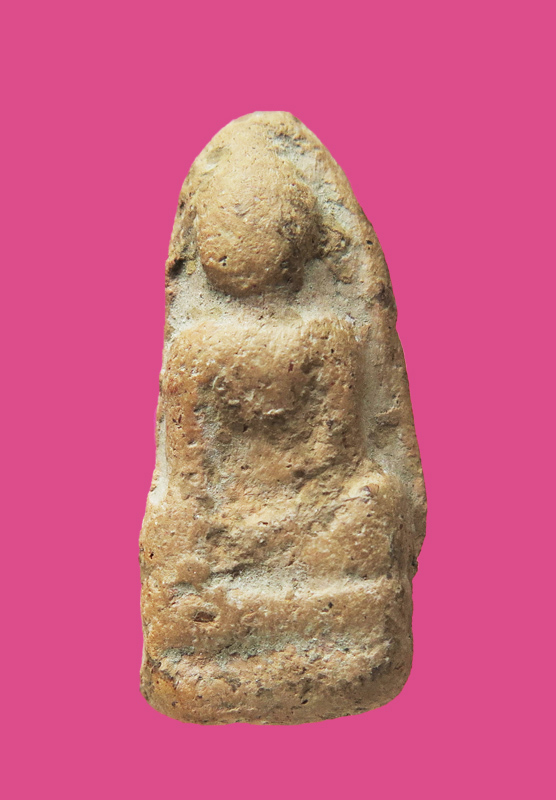 พระเนื้อดิน ไม่ทราบที่ ก้นปาดด้วย