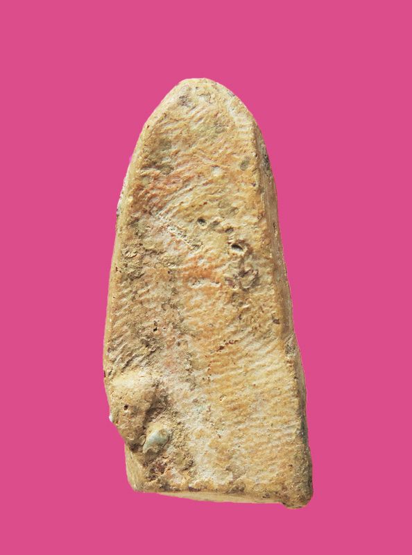 พระเนื้อดิน ไม่ทราบที่ ก้นปาดด้วย