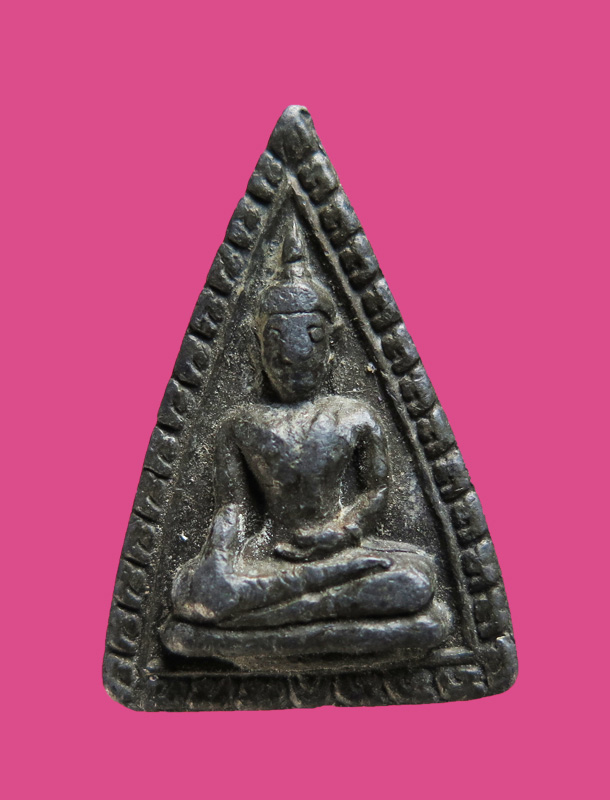 พระพุทธเนื้อชิน ปางมารวิชัยพระทับในซุ้ม