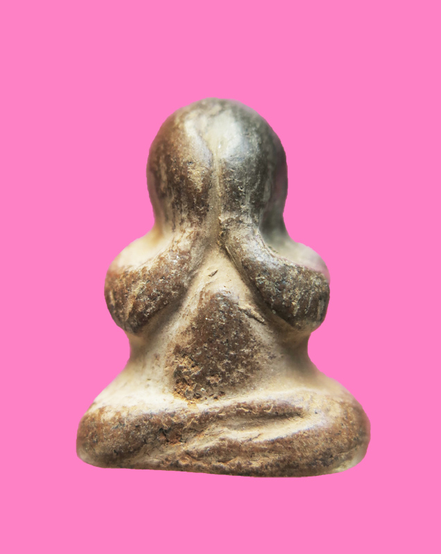 พระปิดตาเนื้อดิน เก่า