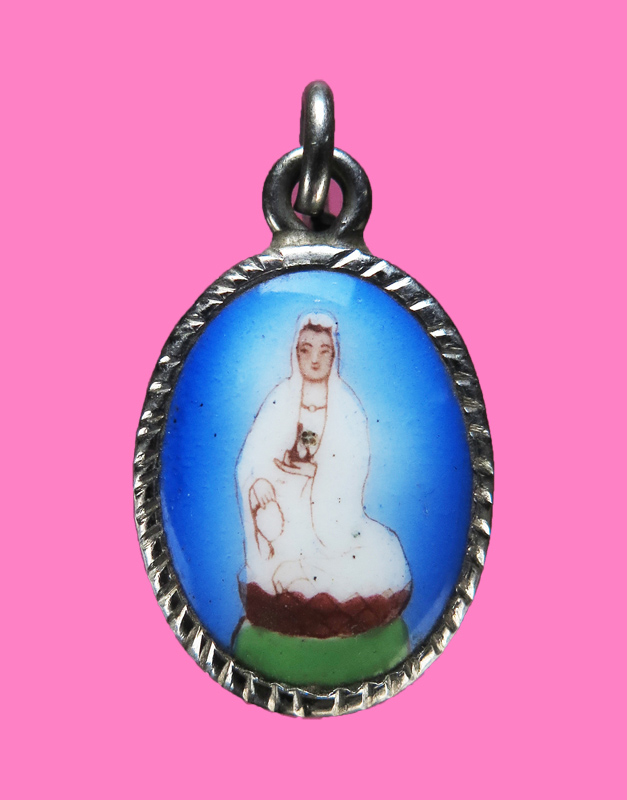 ล็อคเก็ตหิน เจ้าแม่กวนอิม เก่านะ