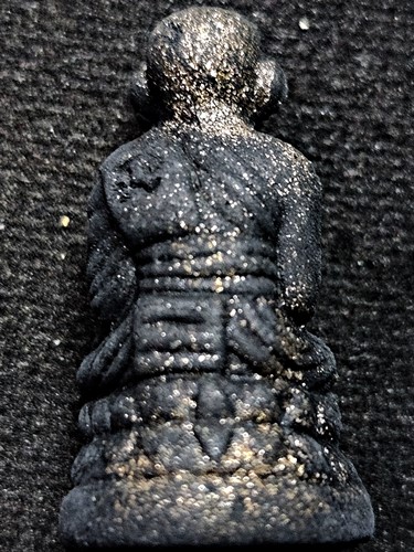 วัดห้วยเงาะ ปัตตานี หลวงพ่อทวด บัวรอบ หลวงพ่อเขียว รุ่น กิตติคุณ 82 ปี 2553  เนื้อว่าน