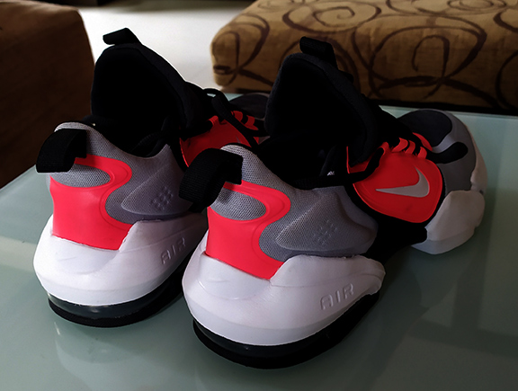 Nike Air Max Alpha Savage ของแท้ ราคา 4,200.-ไม่ค่อยได้ใส่ เอามาแบ่งปันถูกๆไปเลย