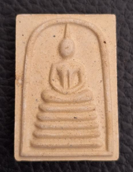 สมเด็จเสาร์ 5 มหาเศรษฐีหลวงพ่อจวนวัดหนองสุ่ม