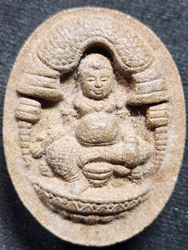 วัดถลุงทอง นครศรีธรรมราช พระธนบดีศรีนคร (พระผงเศรษฐีเงินล้าน)  ปี2548 มวลสารพ่อท่านไข่ วาจาสิทธิ์ แห