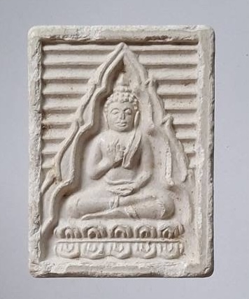 พระผงของขวัญ รุ่น๗ วัดปากน้ำ ภาษีเจริญ กทม. ปี2535 เนื้อผงเกสร