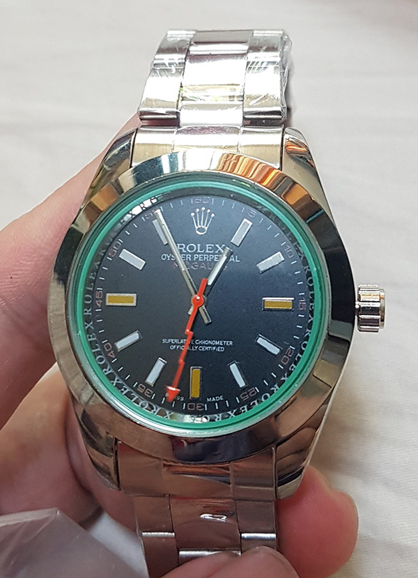 นาฬิกา rolex milgauss ของใหม่ มือ 1 ซีลหุ้มสายยังไม่ได้แกะเลย ขอบเขียว เหนี่ยวทรัพย์ ยอดนิยม ตัวเรือ