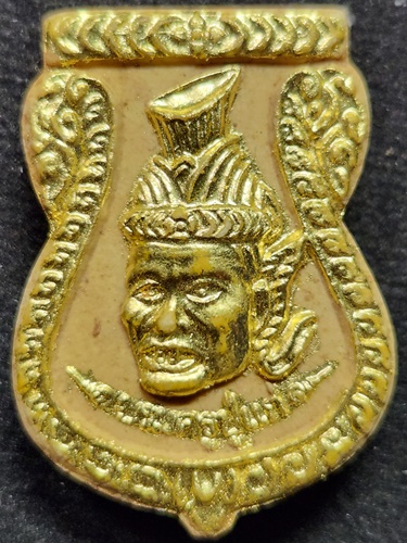 วัดช่องลม อ.บางสะพานน้อย จ.ประจวบคีรีขันธ์ พระผงเสมา บรมครูปู่แก่ หลวงพ่อสมยศ ลงทอง