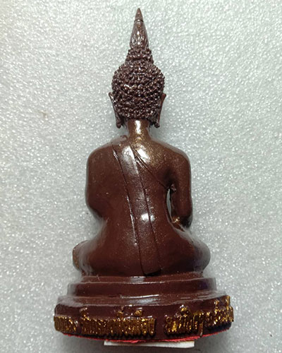 พระพุทธมิ่งเมืองมงคล วัดกลางมิ่งเมือง อ.เมือง จ.ร้อยเอ็ด ปี ๖๐ หน้าตัก 2 นิ้ว พร้อมกระจกครอบ