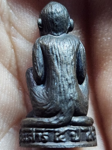 วัดบางวัว ฉะิลิงจับหลัก หลวงพ่อดิ่ง  รุ่นเสาร์5 ปี2553