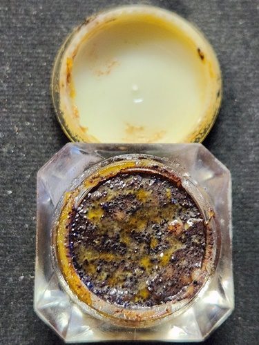 วัดสาวชะโงก ฉะเชิงเทรา สีผึ้ง หลวงพ่อเหลือ