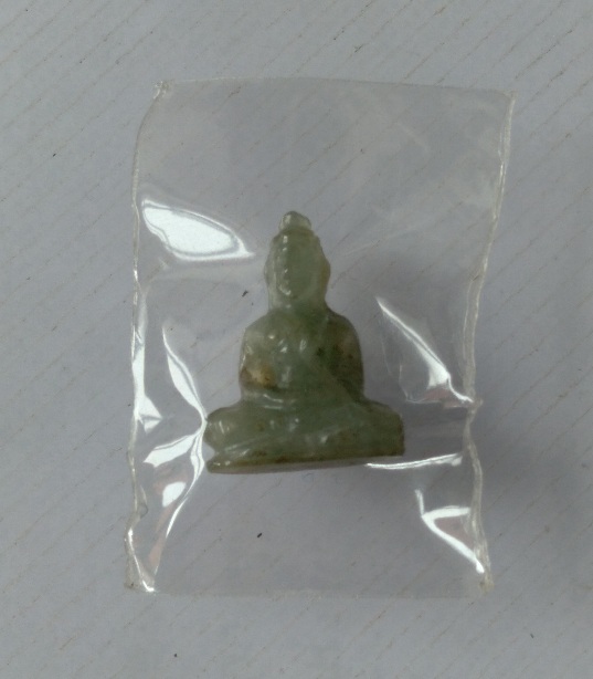 พระพุทธหยกแกะไม่ทราบที่