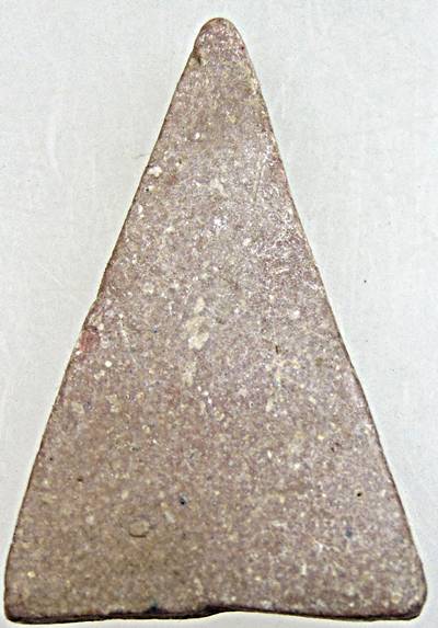 ๒๐ พระพิมพ์นางพญา เนื้อผงน้ำมัน