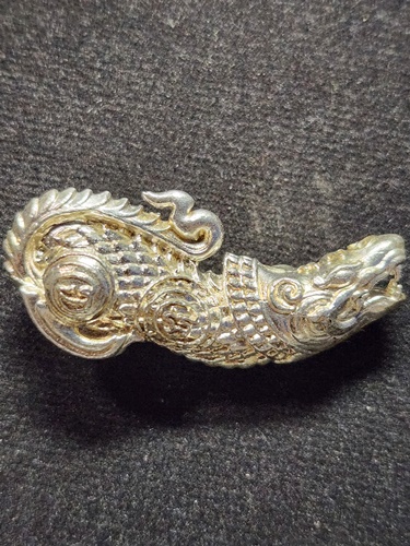 สำนักสงฆ์เนินดินแดง จ.ชลบุรี ปลัดหัวชะมด หลวงพ่อมนตรี  (ศิษย์หลวงพ่อผินะ)  อุดผง ตอกโค๊ต