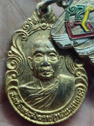  วัดแปลงยาว ฉะเชิงเทรา สมเด็จพระสังฆราช(วาสน์) สร้างโดยสมาคมพ่อค้าผลิตภัณฑ์การถ่ายภาพ ปี22