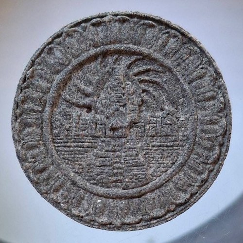 พระผงทับหลังนารายณ์บรรทมศิลป์ ปราสาทหินพนมรุ้ง จ.บุรีรัมย์ เนื้อผงใบลาน