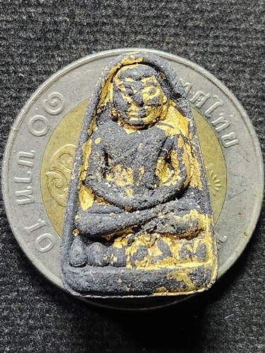 วัดหนองผักหนาม ชลบุรี  พระผงเพชรหลีก หลวงปู่ปัญญา ปญฺญธโร 
