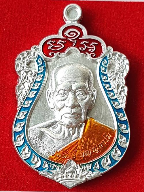 เหรียญพยัคฆ์๑๐๐ปี รุ่น๒ หลวงพ่อพัฒน์ เนื้อปีกเครื่องบินลงยา หมายเลข ๑๒๙ พร้อมกล่อง