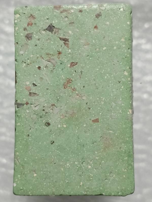 พระสมเด็จเนื้อเขียว ฝังกรวด 